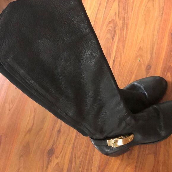 Vince Camuto Black leather boots bedina Gold hardware 8 - Picture 7 of 8